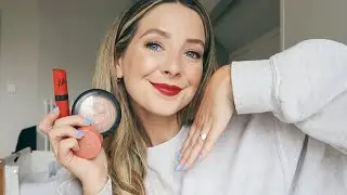 Re-creating My Old Makeup & Passing On Baby Bits | Vlogust Day 24