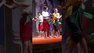 VID 20191210 194825   камбоджа танцы с кокосом