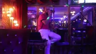djozantanrikulu - Küçük Emrah Takliti ( sahneden )