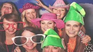 Atlanta Marriott Marquis PhotoBooth - Delta Velvet - RobotBooth