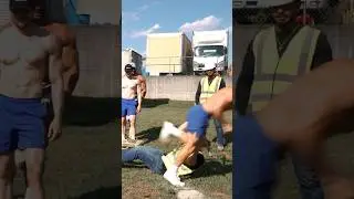 Construction Worker vs Bodybuilder (Mas-Wrestling)