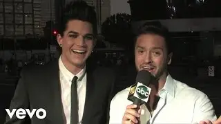 Adam Lambert - 2009 Red Carpet Interview (American Music Awards)