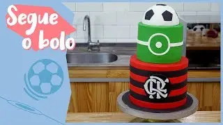 BOLO DO FLAMENGO COM TÉCNICA DE ACETATO