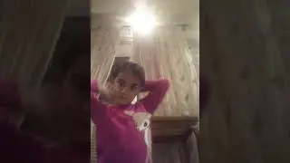 Как научиться садится на шпагат