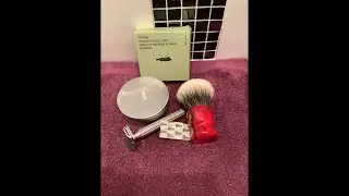 Aylsworth Apex - Tatara Soap - Paladin Brush