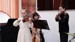 Ксения Шляпина в ансамбле с преподавателями - «Весной»