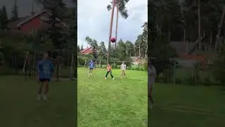 Семейный футбол: родители против детей!😆 Shorts шортс #футбол #спорт #семья #дети #радость #отдых