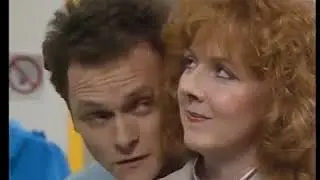 Watching S02E06 Dining
