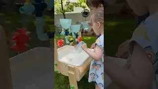 This water table from @KiwiCo  is mom- AND kid-approved. 🙌 And it’s on sale for 20% off!