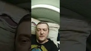 инсульт, теперь в больнице лежу,меня немного парализовало.