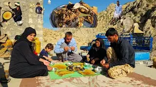 IRAN nomadic life🐑: The Magic of Cooking Kale Pache Nomadic Breakfast 🔥 | Nomadic Morning Delight 🌄