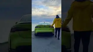 Green or Yellow? 🤔