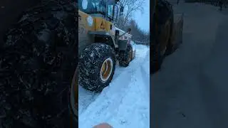 погрузчик без водителя ...