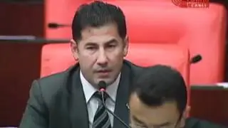 Sinan OĞAN'ın TÜRKEŞ'in adının bir Üniversiteye verilmesi teklifi AKP oylarıyla reddedildi.