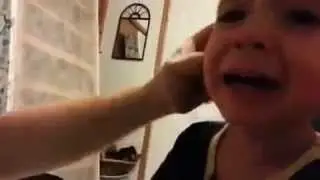 Отец оторвал сыну ухо и нос )))