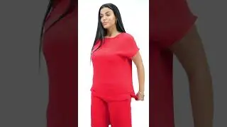 Женский костюм с шортами 82026  красный