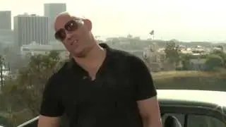 Vin Diesel canta una cancion de Romeo Santos!
