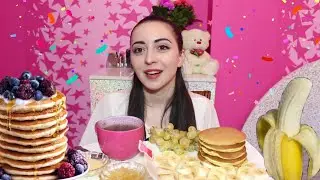 ПАНКЕЙКИ С МЕДОМ / MUKBANG /  не ASMR Ayka Emilly