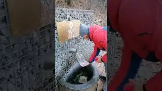 Пить как можно больше живой воды и ходить босиком по земле очень ресурсно!
