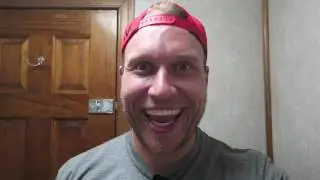 Furious Pete peeing for 40 seconds