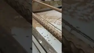 Чистовая обработка витой трости из бука на 4-х осевом ЧПУ станке. #cnc #wood #чпу #бук #woodworking