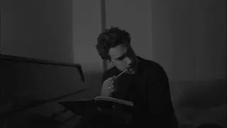 Gonzalo Hermida - Gran Vía (Videoclip Oficial)