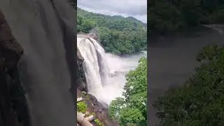 #athirappillywaterfalls #kerala #keralatourisum#southindian southin#waterfall#india