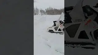 немнога снега