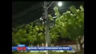 мотик на столбе