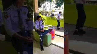 prank adik kelas pura-pura jadi guru sma 