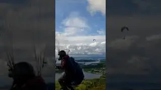 paragliding girl takeoff BGD Anda strong condition