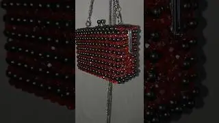 Сумочка из бусин с фермуаром #сумочкаизбусин #handmade