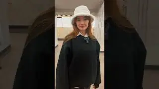 Дама в панамке. Это же Антон Палыч, ты чо, при чем здесь Minecraft? 