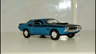 Welly Dodge Challenger T/A 1970 Unboxing