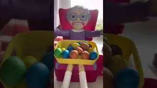 Let’s give granny some M&Ms🌈👵