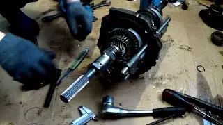 Усиление пятой передачи. Сборка коробки передач Nissan Atlas  M2F23, TD23. #2