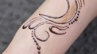 2 Beautiful Mehendi Design