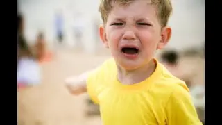 360 NOSCOPE mom get the camera (kid cries)