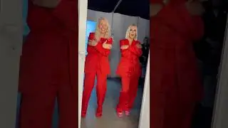 Лера Кудрявцева исполнила зажигательный танец с подругой