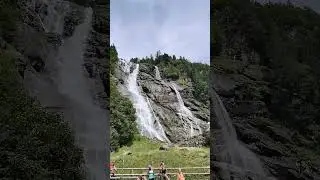 #reels #short #dolomiti #madonnadicampiglio #valgenova #cascate #acqua #nature #mountains #trentino