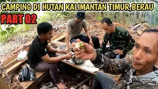 Camping di Hutan Kalimantan Timur Indonesia