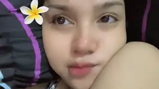 intip tante cantik lagi tiduran 🥰🥰🥰