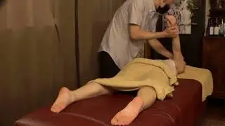 Japanese Massage Techniques ｜ Relaxing Massage For Two Lovely Japanese Women [LLiicp4k6l0] 00-16-40
