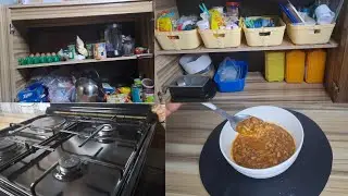 Deep clean and organise my kitchen. 2023 kitchen reset || cooking beans || silent vlog