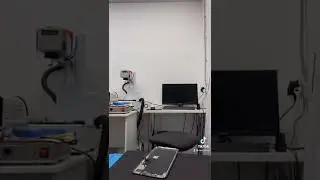 iPhone X переклейка стекла