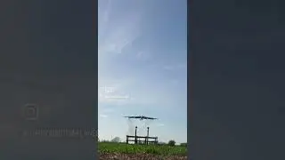 B52 Bomber landing over my head!