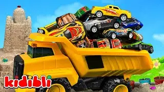 Kumdan Kale Yapımı : Kepçe ve Kamyon ile İnşaat Oyunu 🪏🚜 Eğitici Video | Kidibli