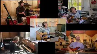 Crowded House - Something So Strong (live from home, 2020)