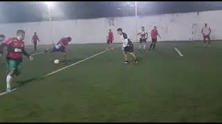 Olha esse passe de gênio!  kkkkk