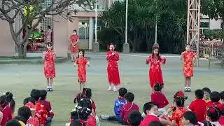 ร้องเพลง  听我说谢谢你